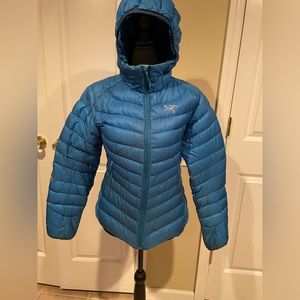 Arcteryx Cerium LT Women’s jacket small